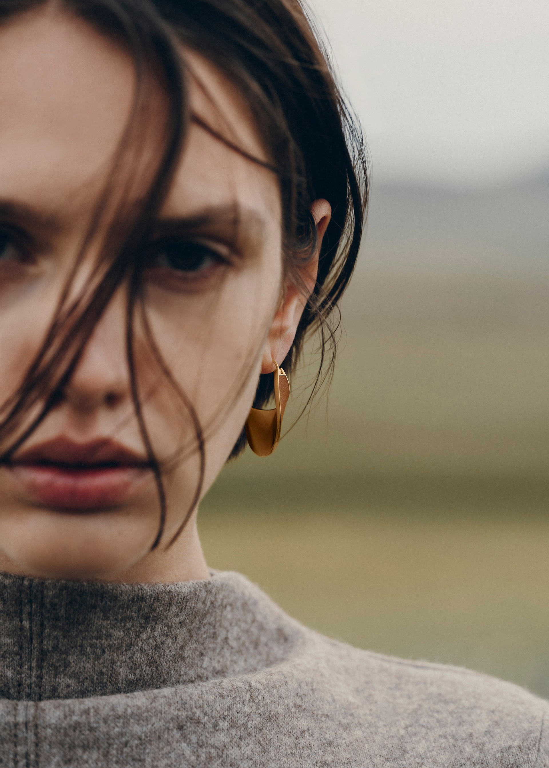 Éole Slim Hoop Earrings - Camel Leather