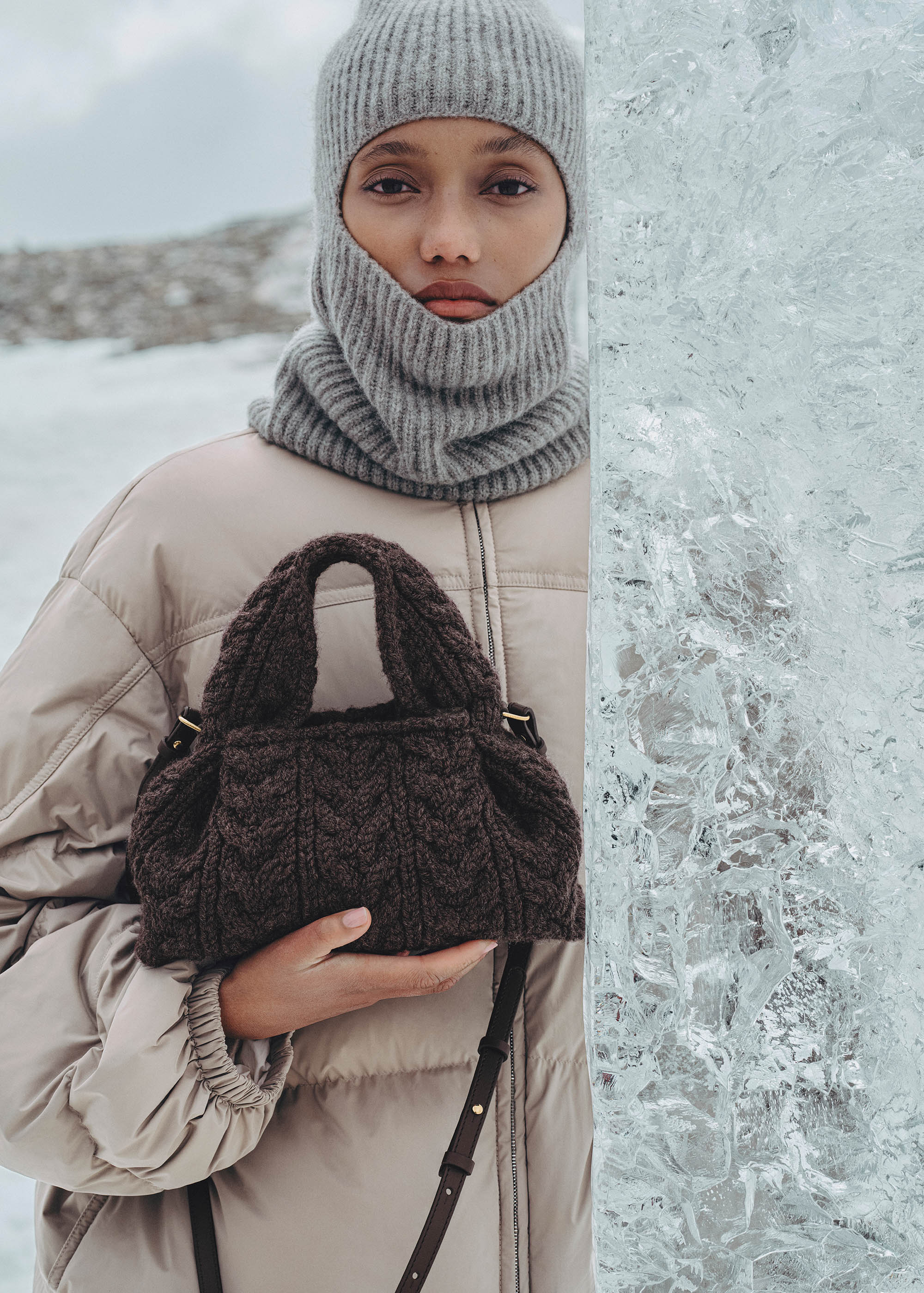 POLENE number nine バッグ　黒 Polène | Bag - Numéro Neuf Mini - Textured Ebony – Polène US