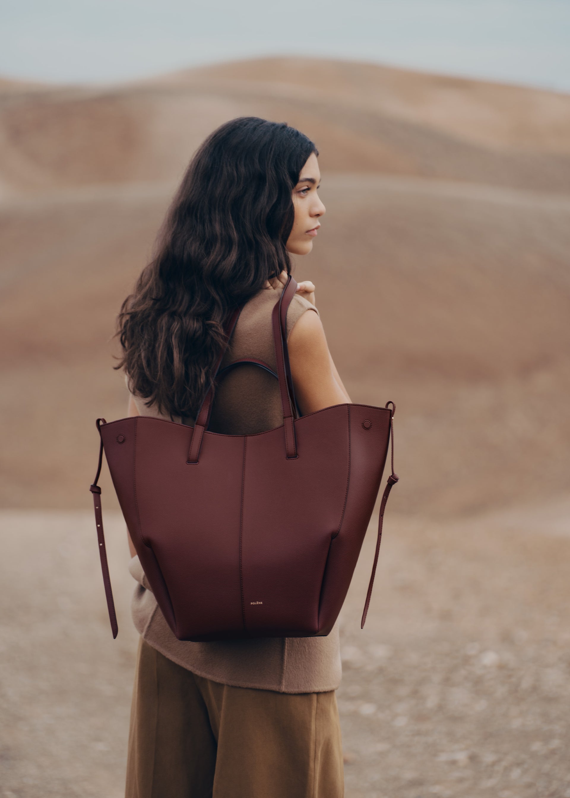 Cyme Tote - Textured Black Cherry