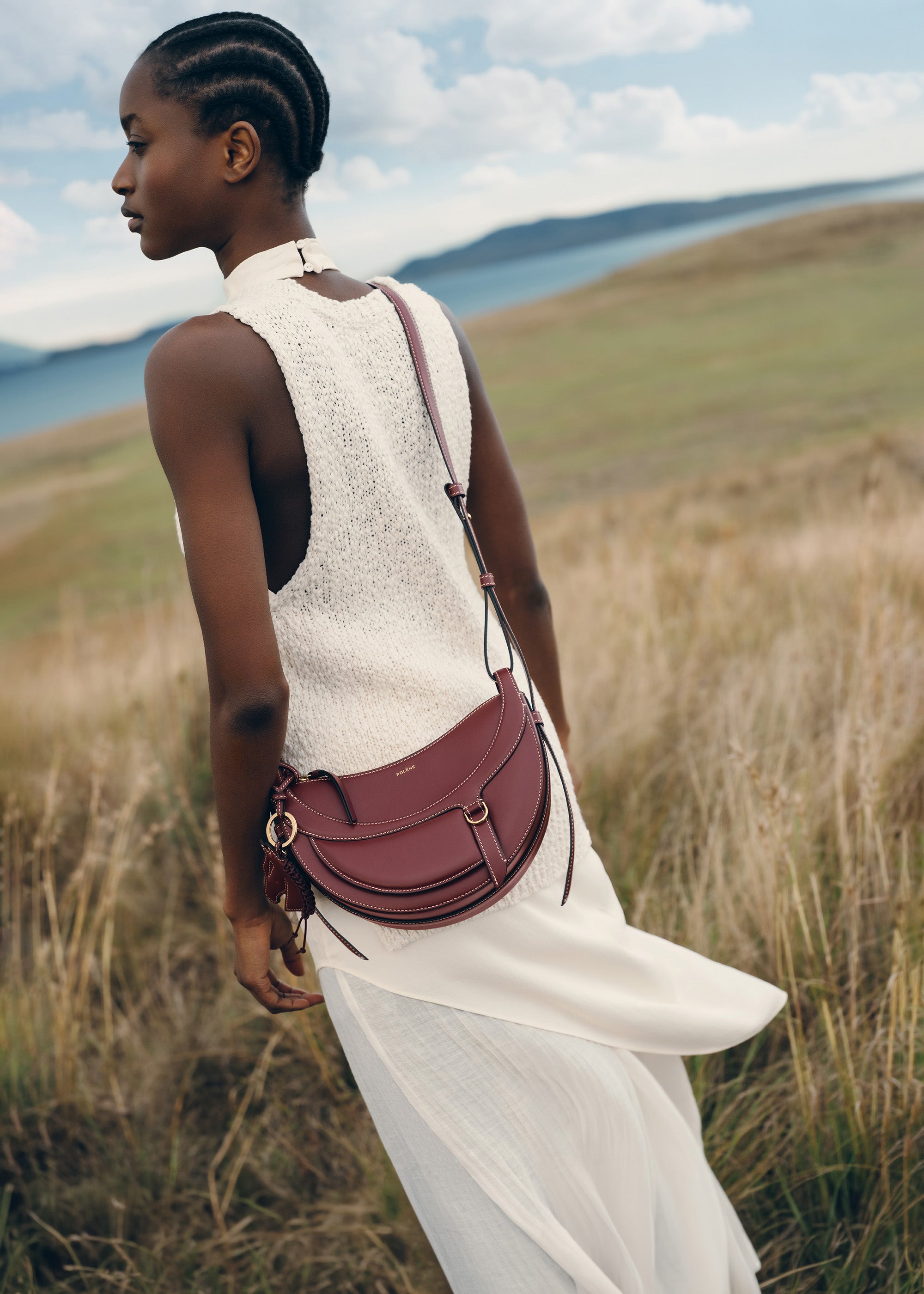 ポレーヌ ショルダーバッグ（バーガンディー） Polène I Bag - Numéro Dix - Galop Black Cherry – Polène US