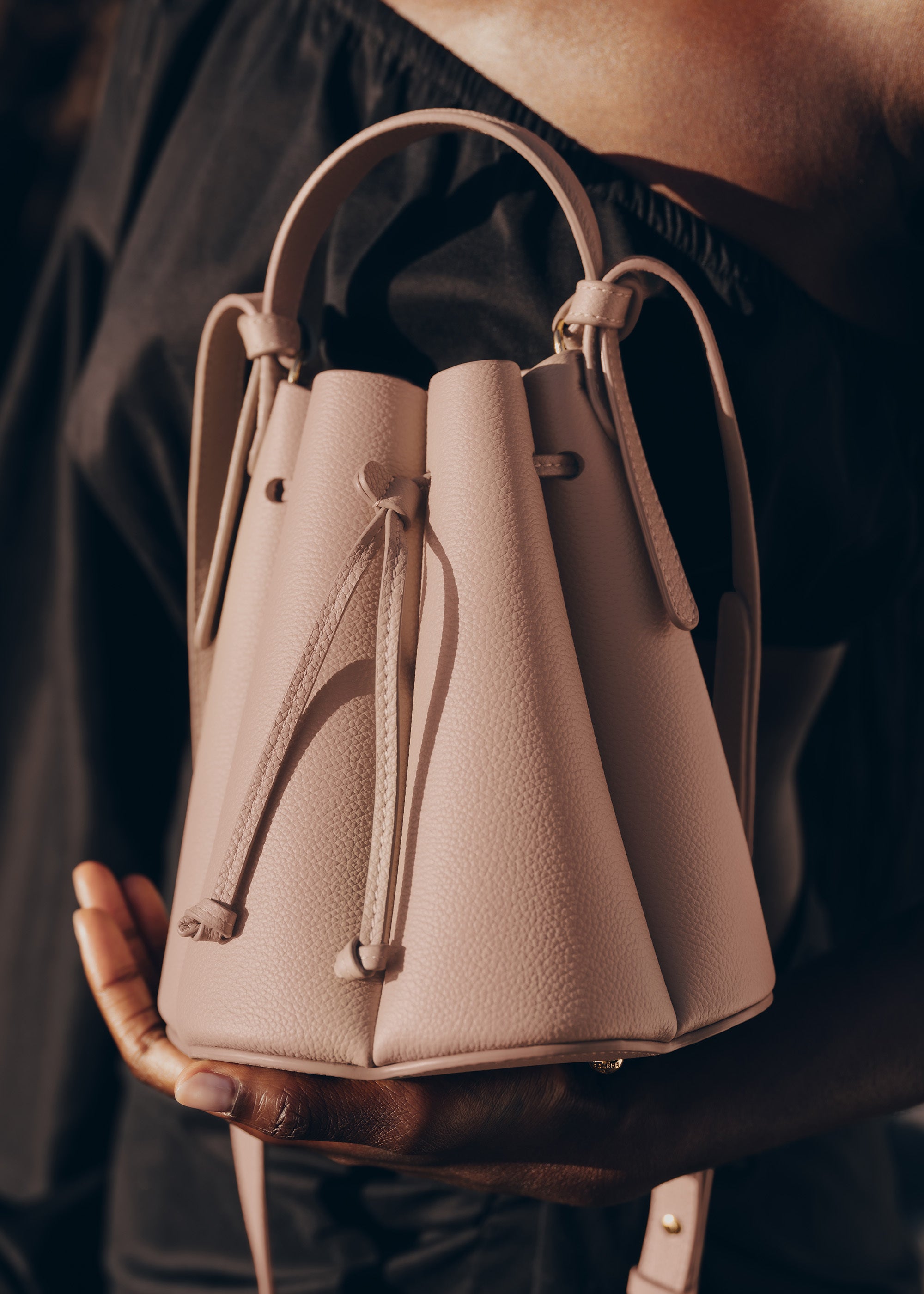 Polène | Bag - Numéro Huit Mini - Textured Nude – Polène US