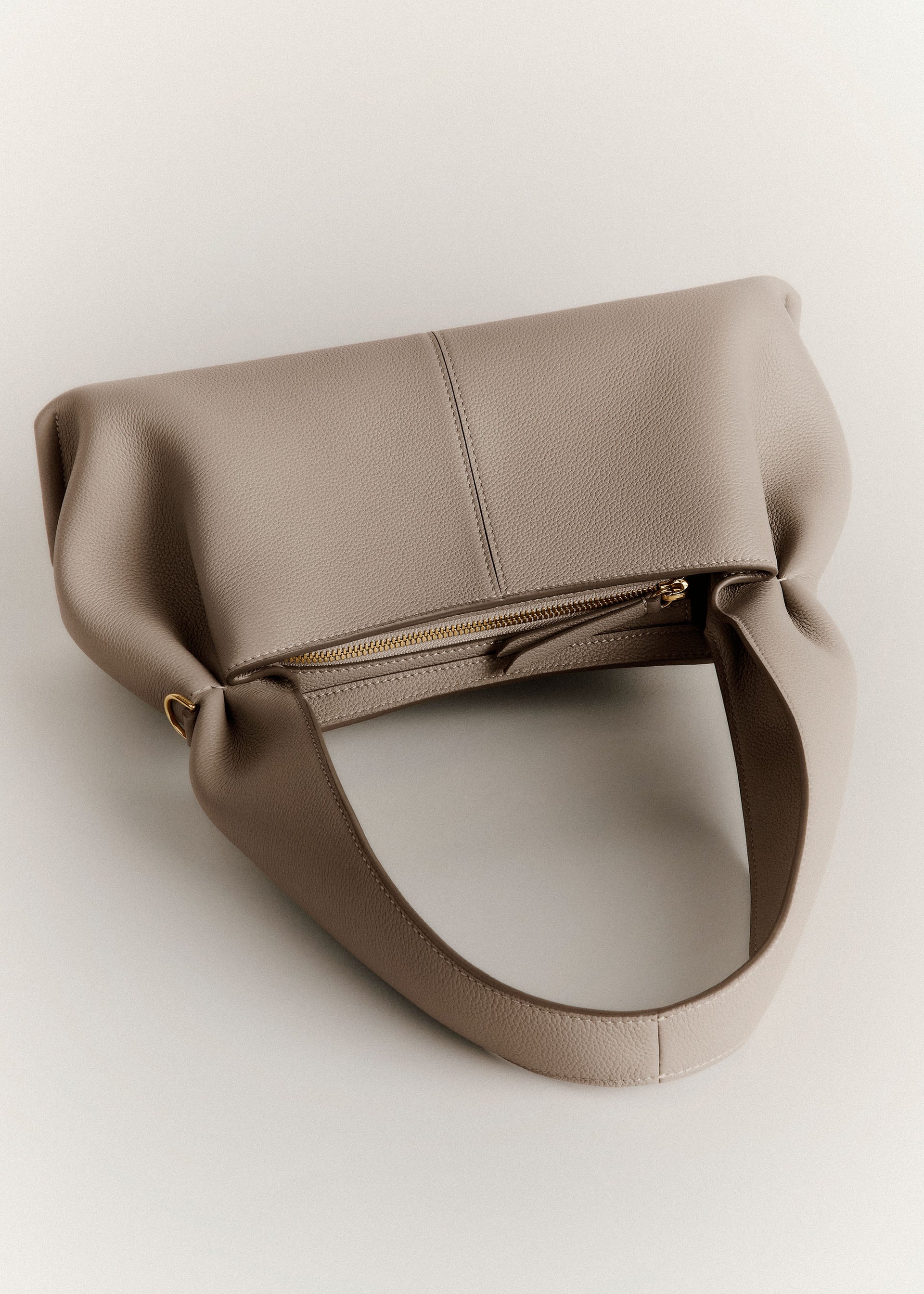 Numéro Neuf East West - Textured Taupe