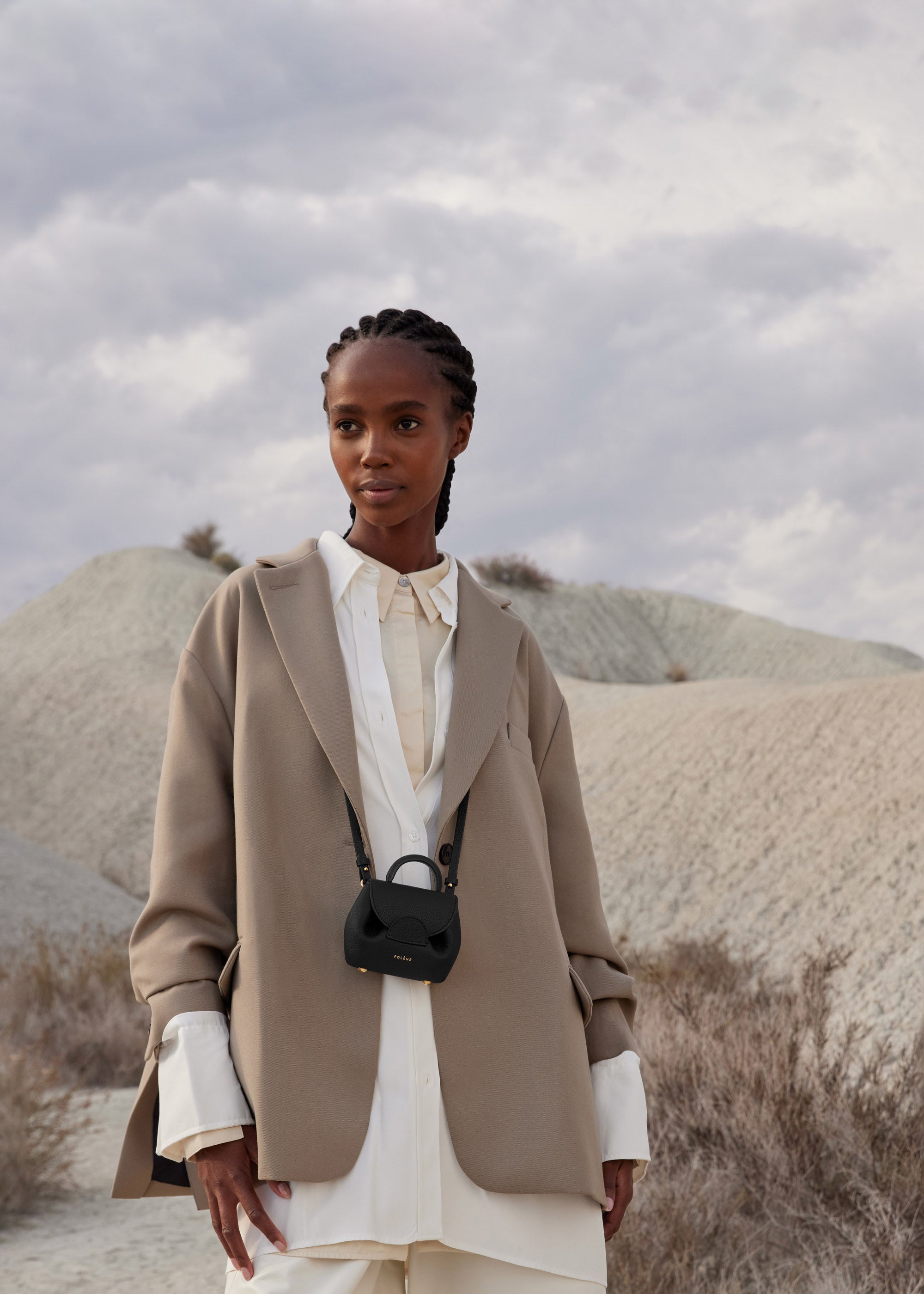 Numéro Un Micro Textured Black - Main Image