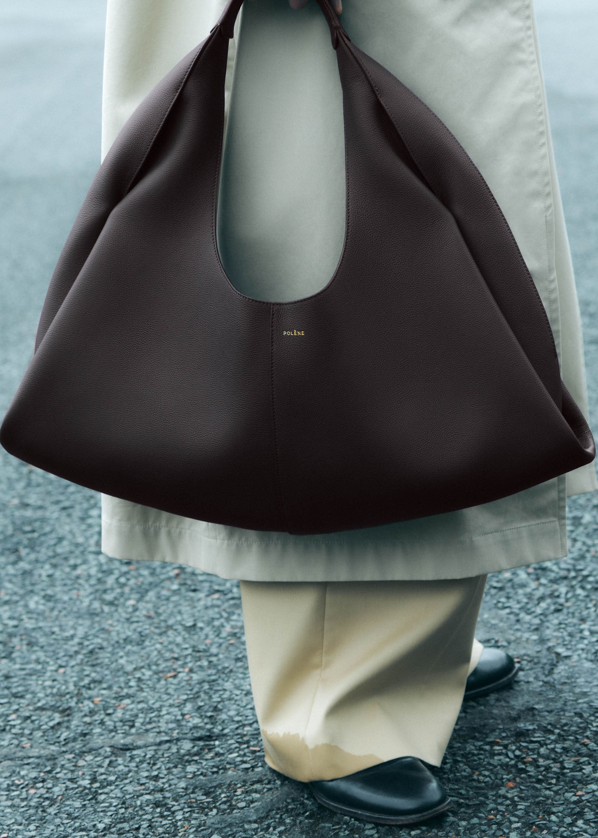 Polène | Bag - Shuldo - Textured Ebony – Polène US