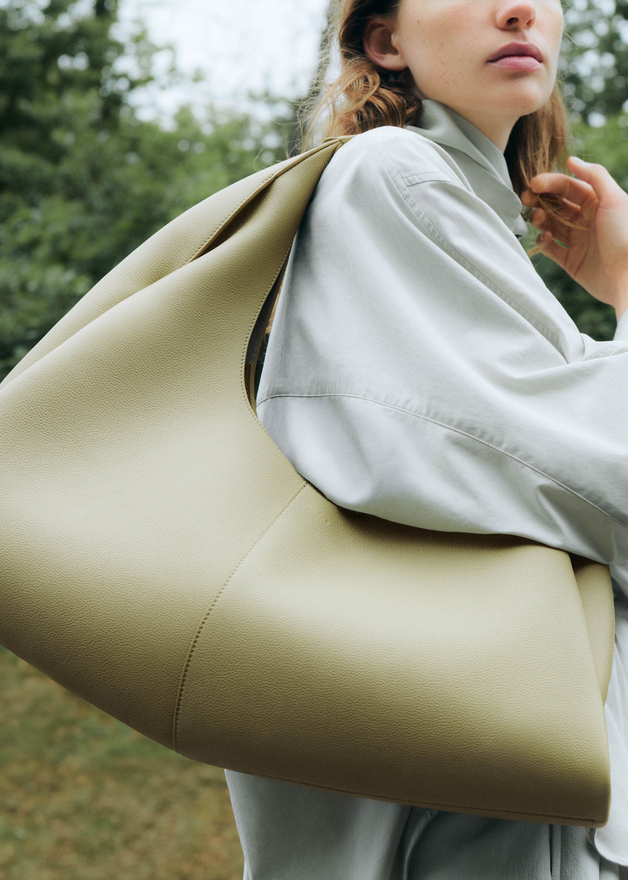 Polène | Bag - Shuldo - Textured Linden – Polène US