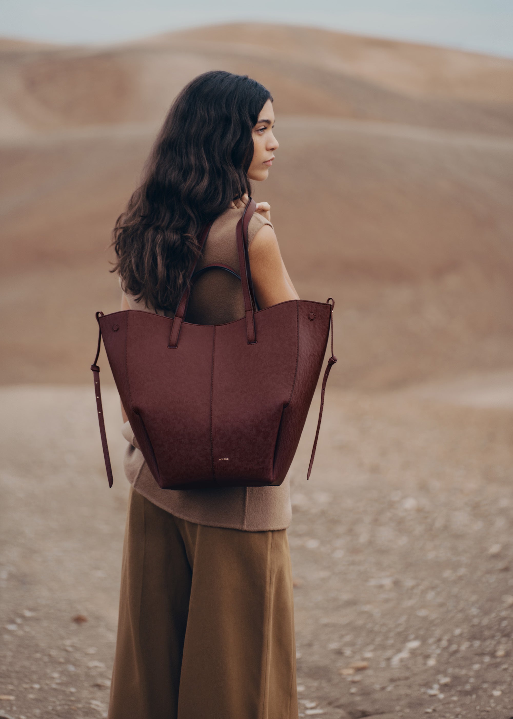 POLENE Cyme - ダークチェリー テクスチャード Polène | Bag - Cyme Tote - Textured Black Cherry – Polène US