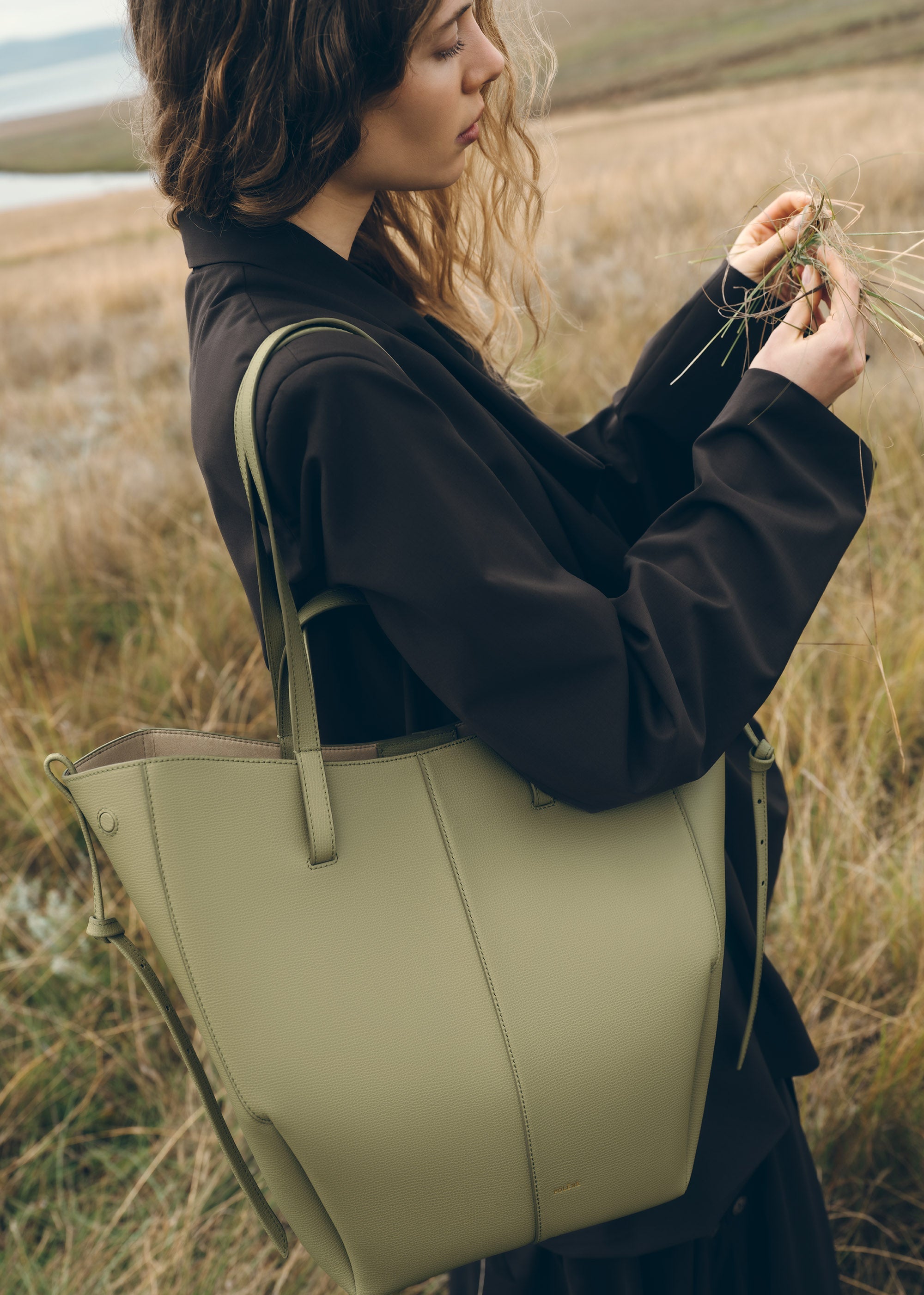 Polène | Bag - Cyme Tote - Textured Linden – Polène US