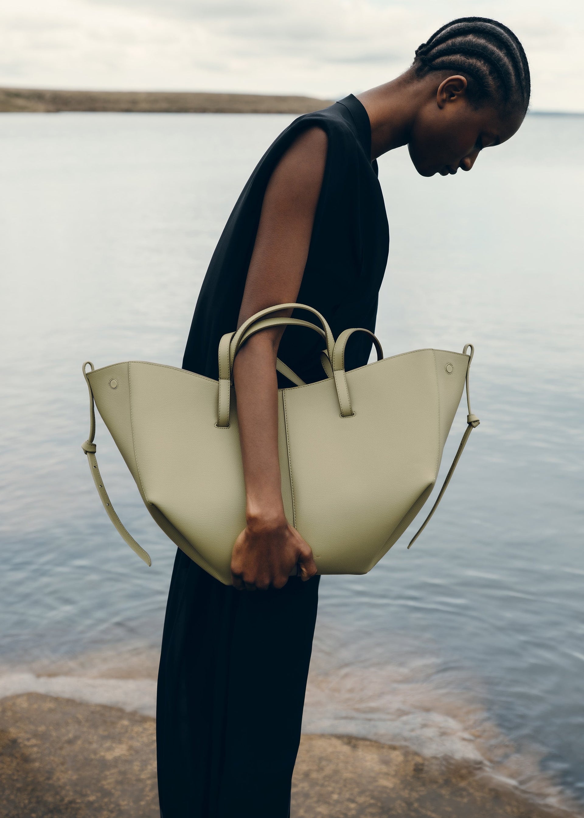 Cyme - Textured Linden