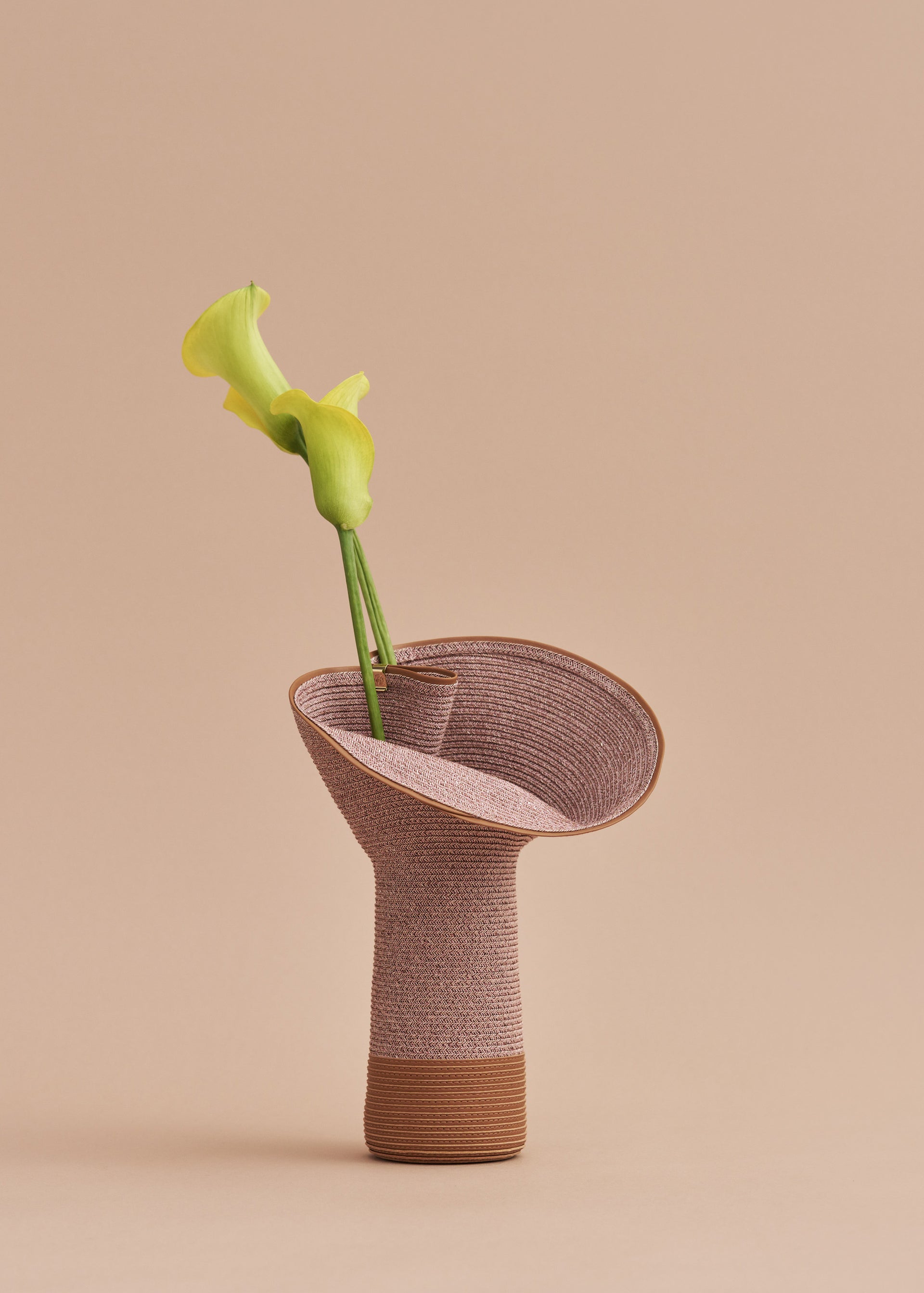 Nano Lapel Vase - Camel