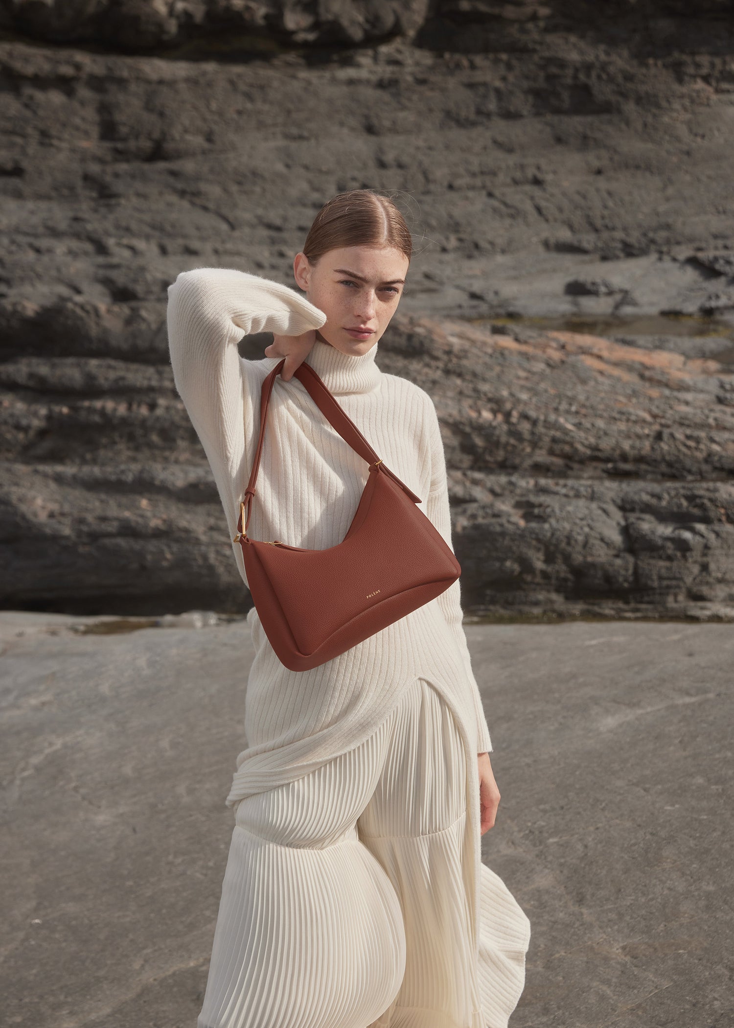 Umi - Textured Cognac